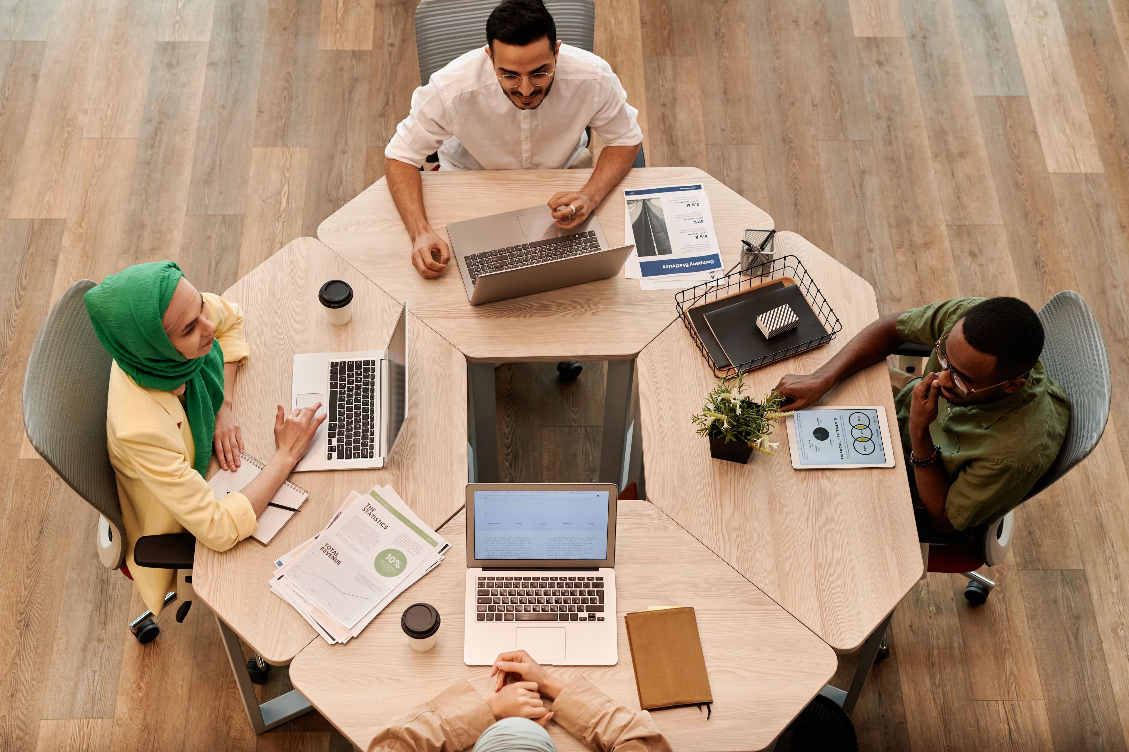 Top 10 HR Challenges UAE Businesses Face in 2026 (and How to Solve Them)