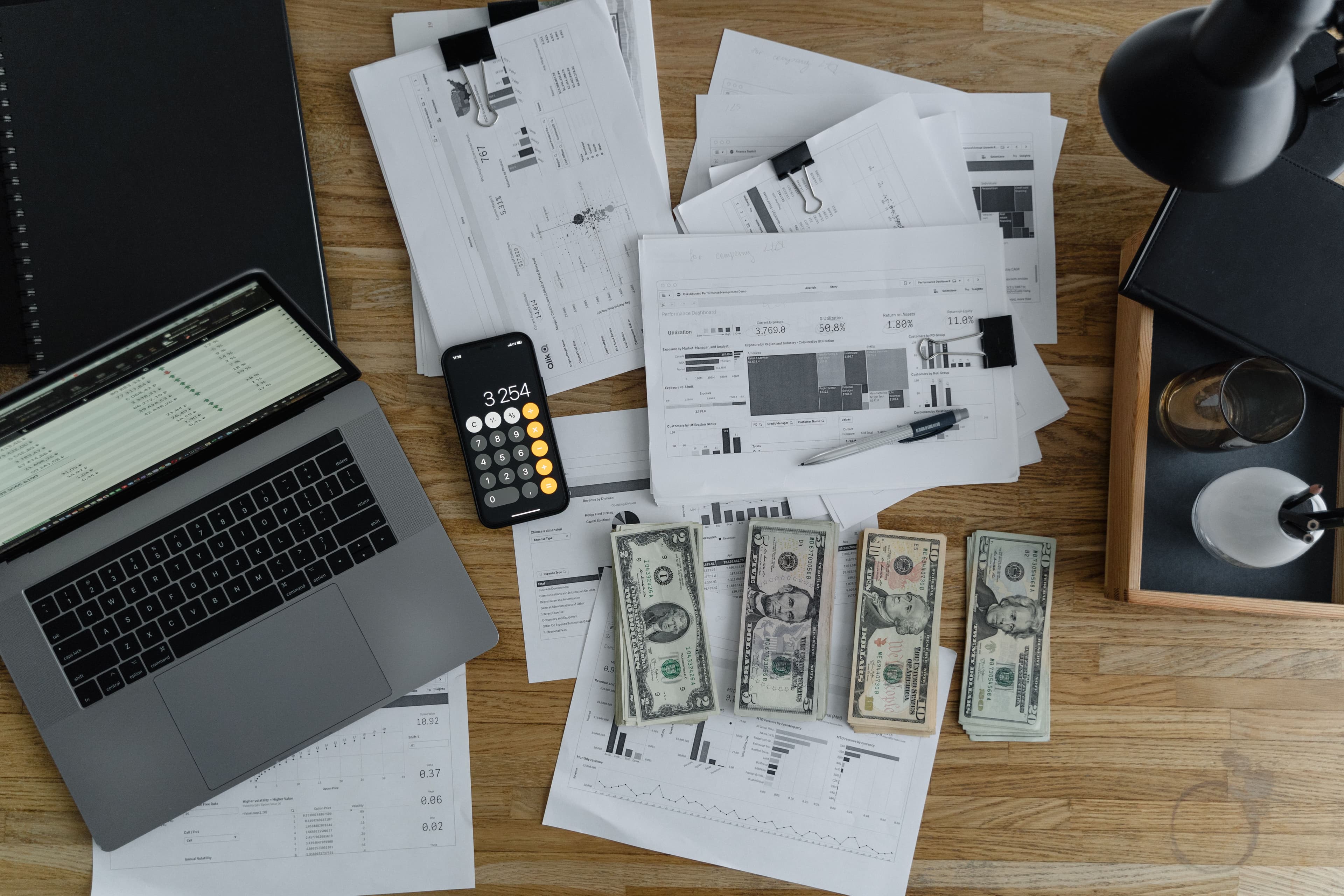 Best HR Payroll Solutions in the UAE: A 2026 Guide for Growing Businesses