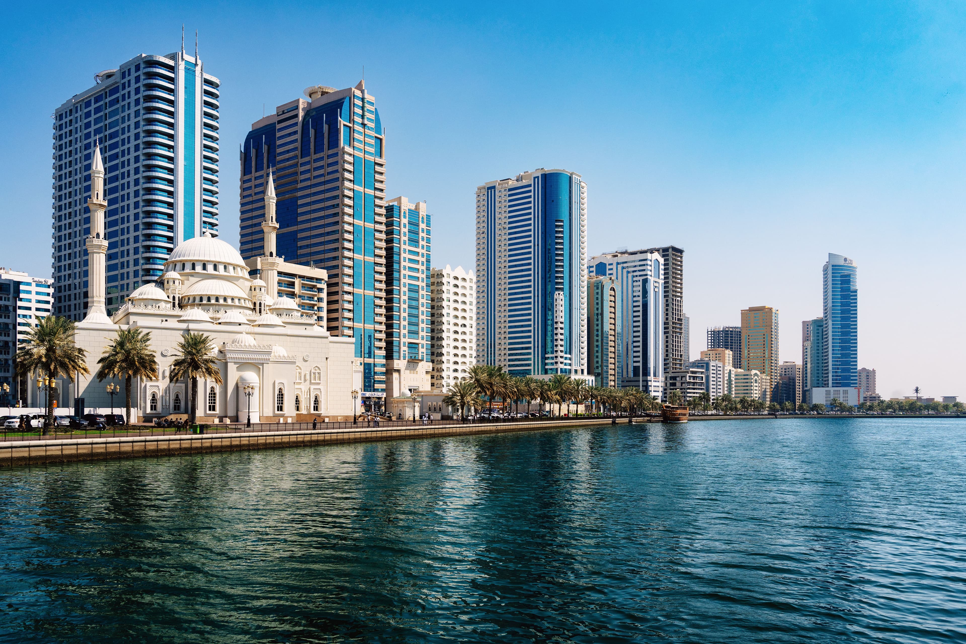 Sharjah Free Zone Company Formation: SPC vs SHAMS vs SAIF